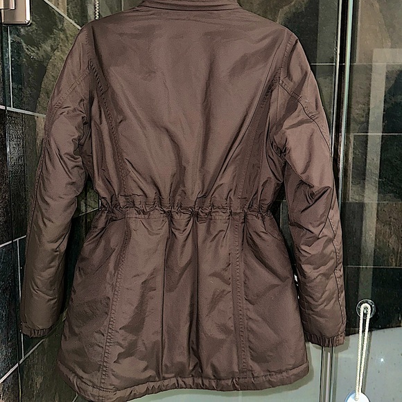 Eddie Bauer Premium Quality Goose down waterproof Jacket. - Picture 5 of 7